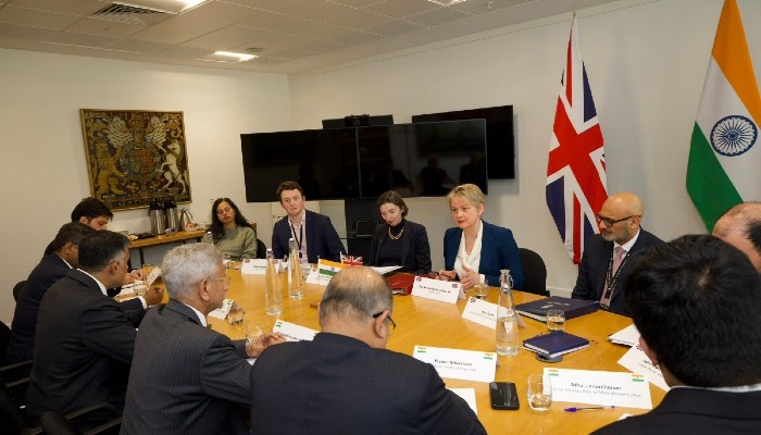 eam-jaishankar’s-visit-to-uk-&-ireland-seeks-to-strengthen-bilateral-ties,-economic-cooperation