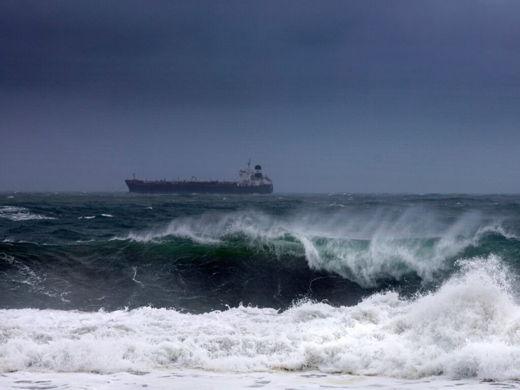 hurricane-erick-upgraded-to-category-4-storm-as-it-approaches-mexico