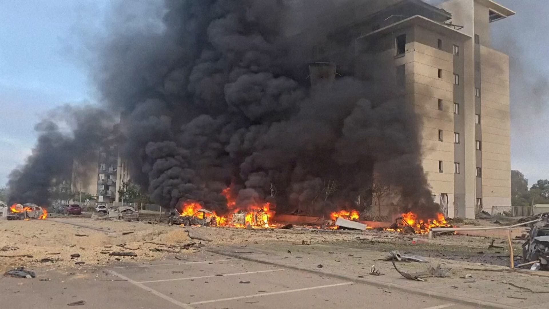 fires-and-destruction-after-iranian-attack-in-southern-israel