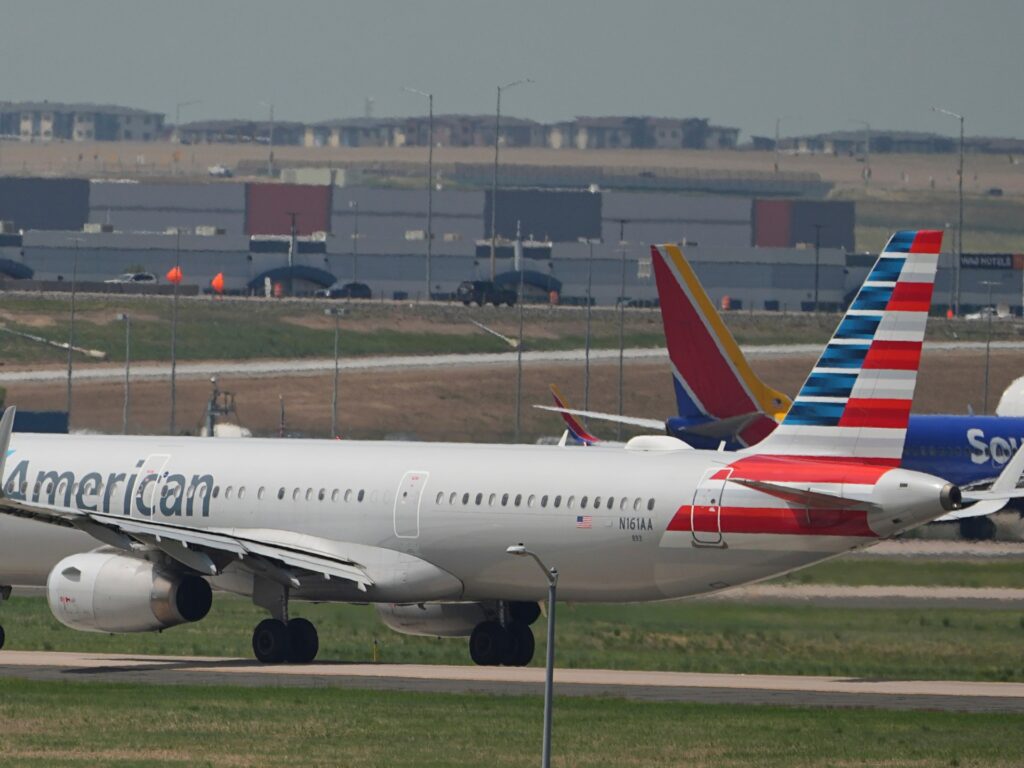 us-bombs-iran:-are-airlines-stopping-flights-to-middle-east?