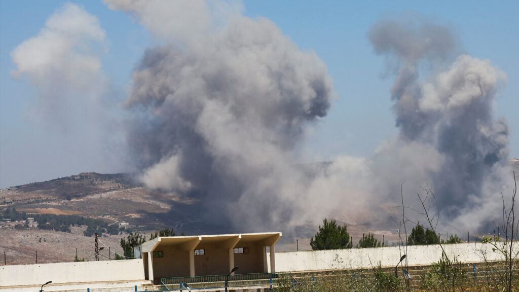 israel-attacks-south-lebanon-with-‘bunker-buster’-bombs