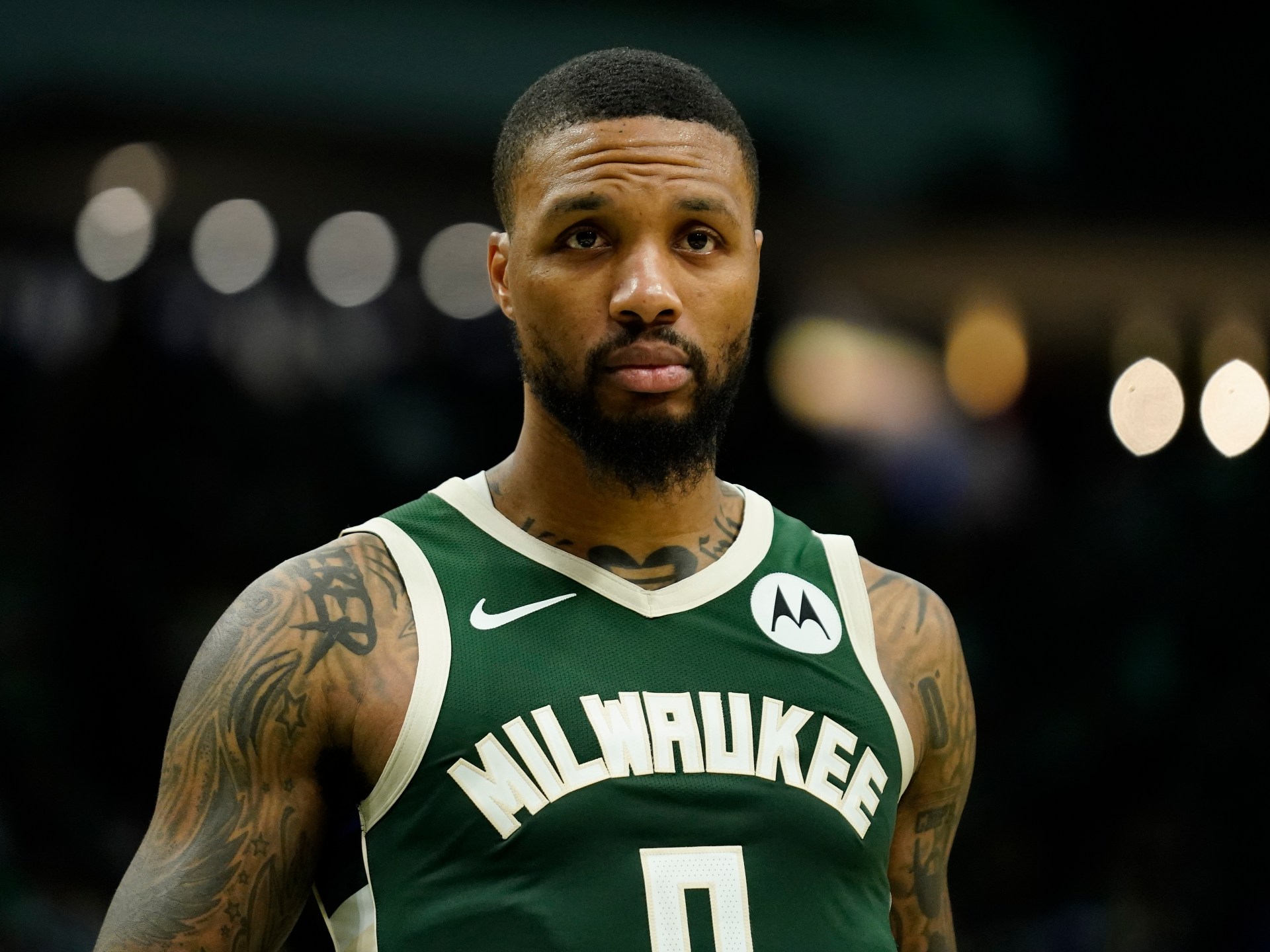 myles-turner-signs-with-bucks,-damian-lillard-waived:-report