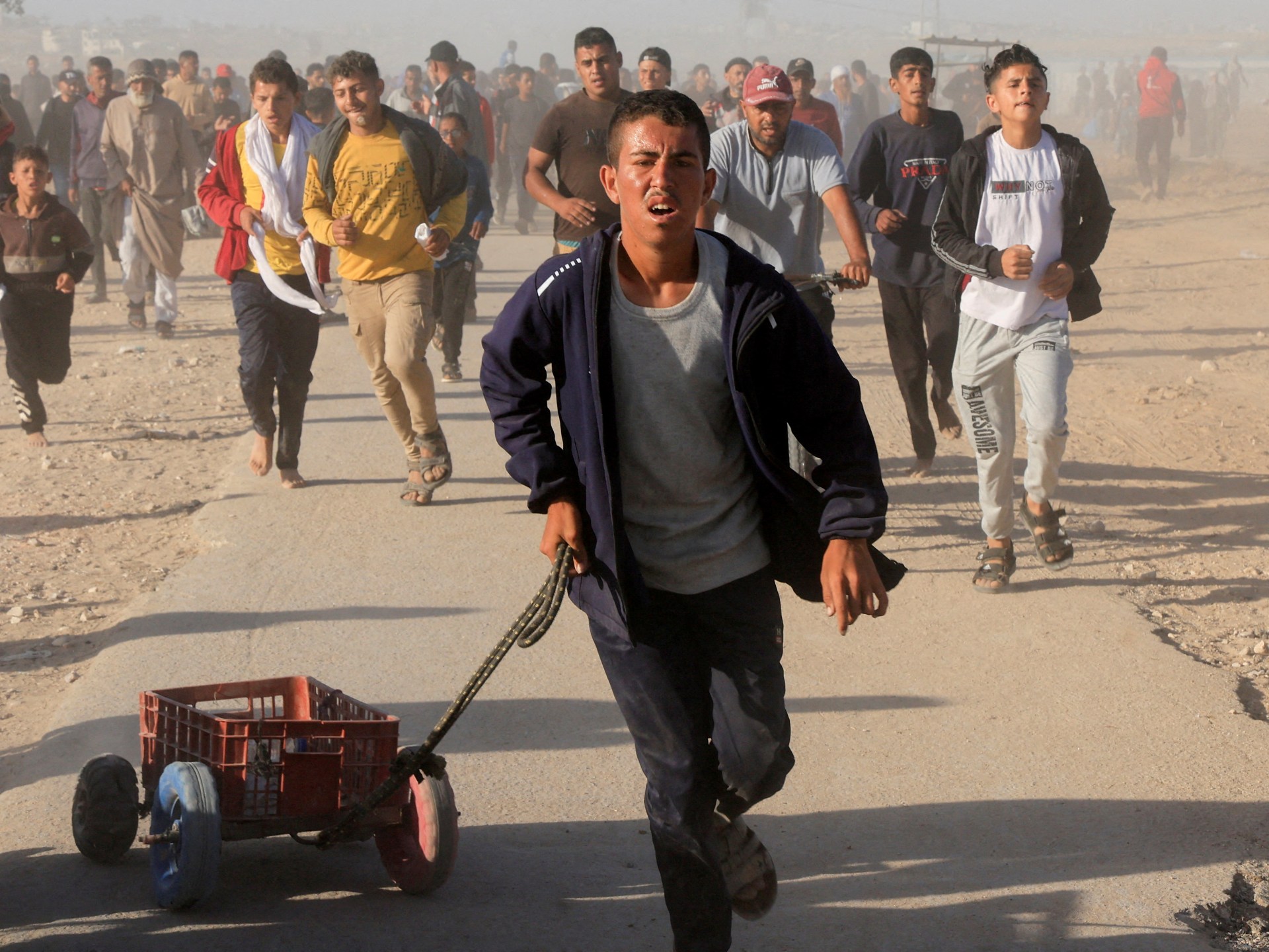 ‘going-hungry’:-more-than-700-palestinians-killed-seeking-aid-in-gaza