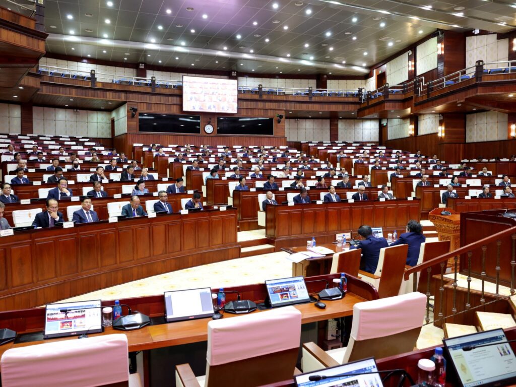 cambodia-passes-constitutional-change-allowing-gov’t-to-revoke-citizenship