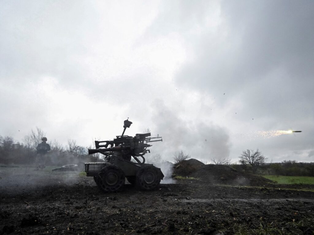 ukrainian-drone-attack-sparks-fire-at-oil-depot-in-sochi,-southwest-russia