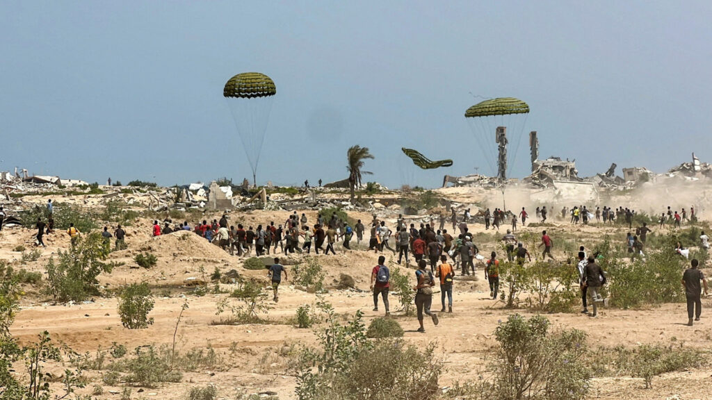 palestinian-boy-crushed-to-death-by-falling-aid-pallet-in-gaza