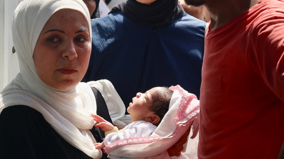 israeli-gaza-attacks-kill-123-in-24-hours-as-three-children-die-of-hunger