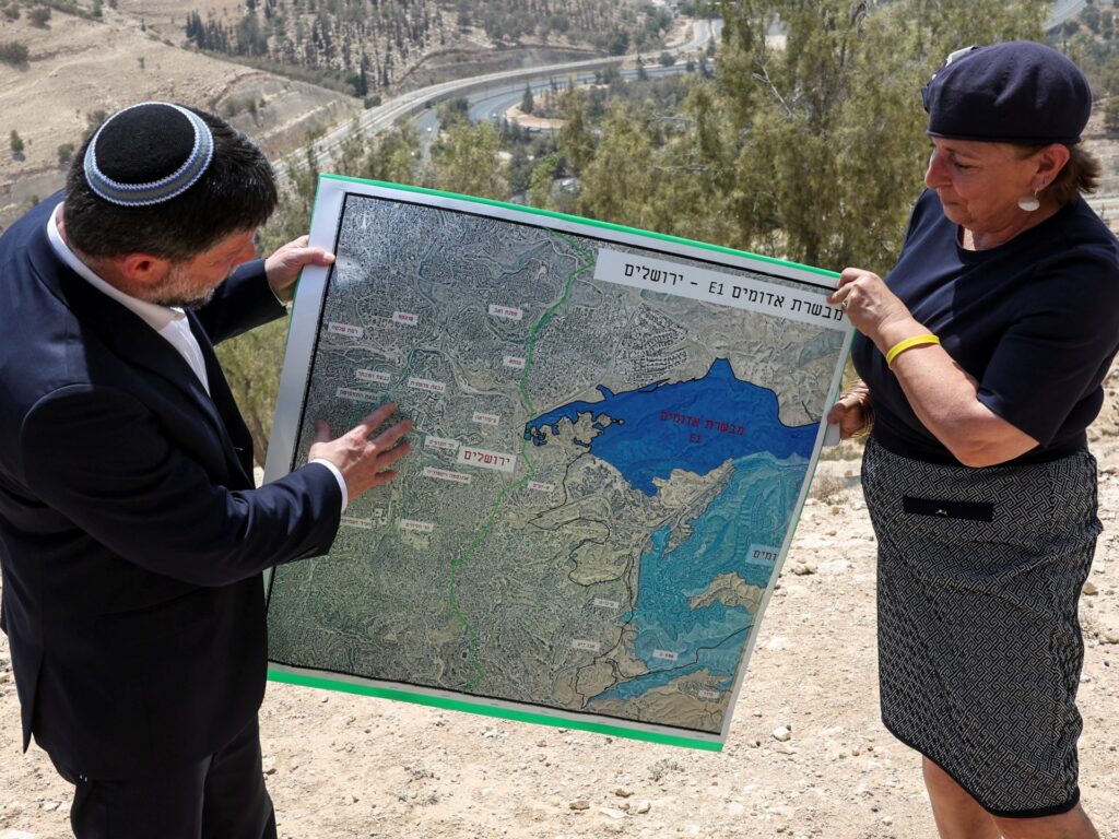 how-the-world-is-reacting-to-israel’s-settlement-plan-in-occupied-west-bank