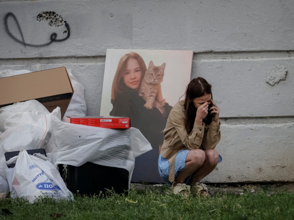 russia-pounds-ukraine,-kills-more-civilians-before-white-house-meeting