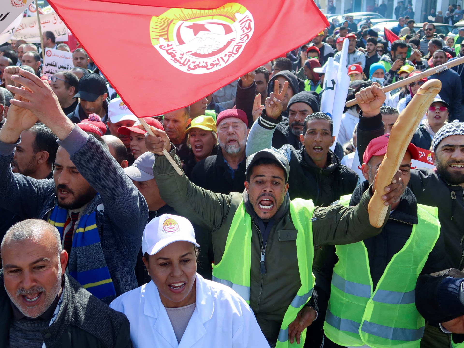 confrontation-between-tunisia’s-general-union,-president-saied-escalates