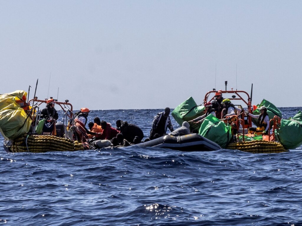 libya’s-coast-guard-fired-upon-rescue-vessel-searching-for-boat-in-distress