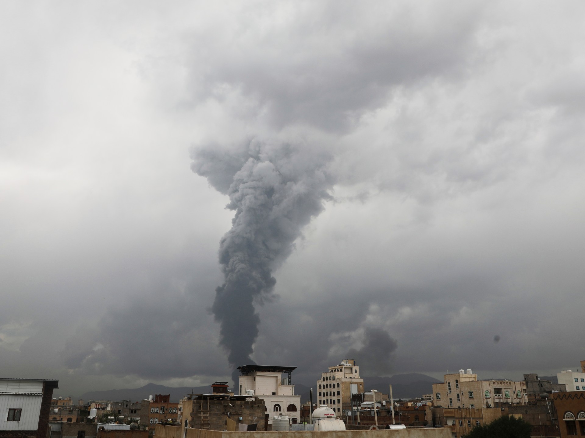 israel-launches-latest-attacks-against-houthis-in-yemen’s-sanaa