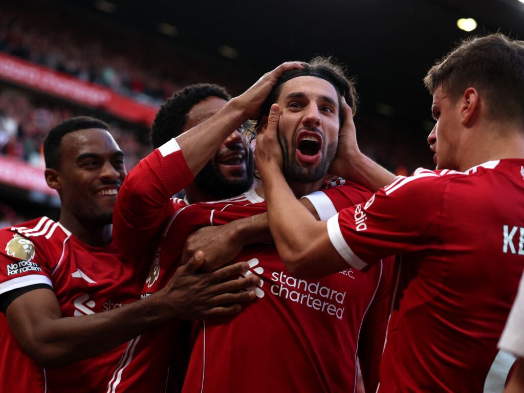 liverpool’s-szoboszlai-downs-arsenal-while-man-city-stumble-again