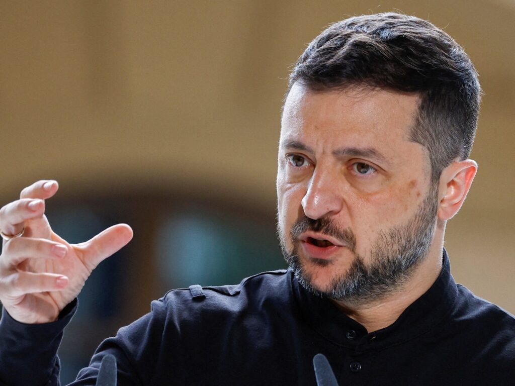 ukraine-planning-new-strikes-deep-inside-russia,-says-zelenskyy