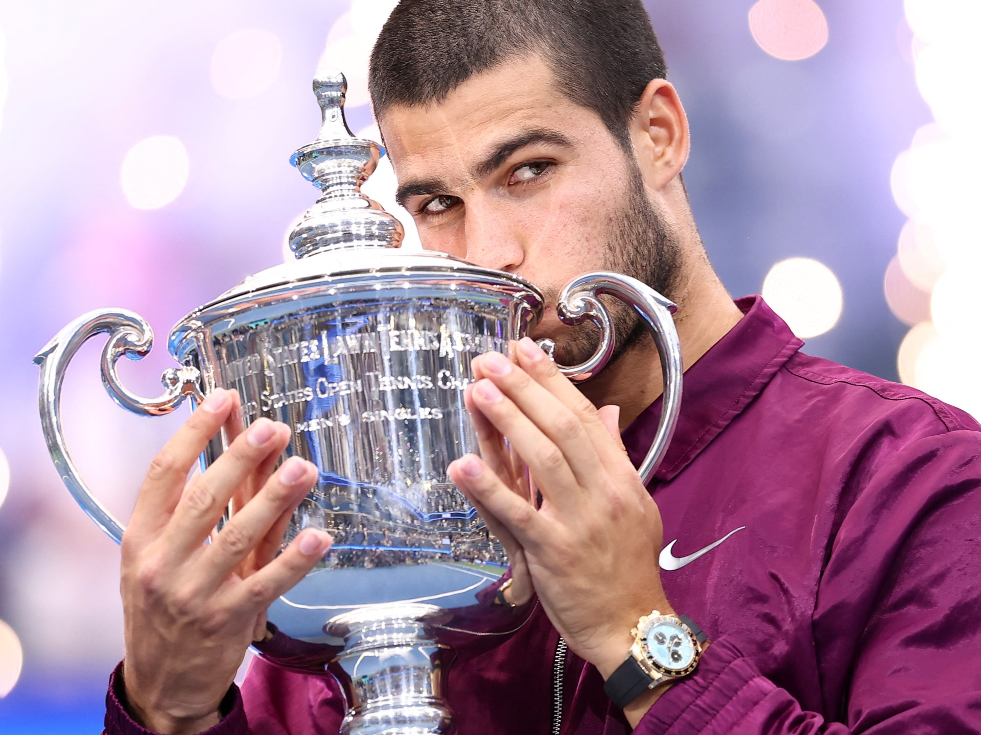 alcaraz-beats-sinner-to-lift-us-open-2025-trophy-as-trump-watches-on
