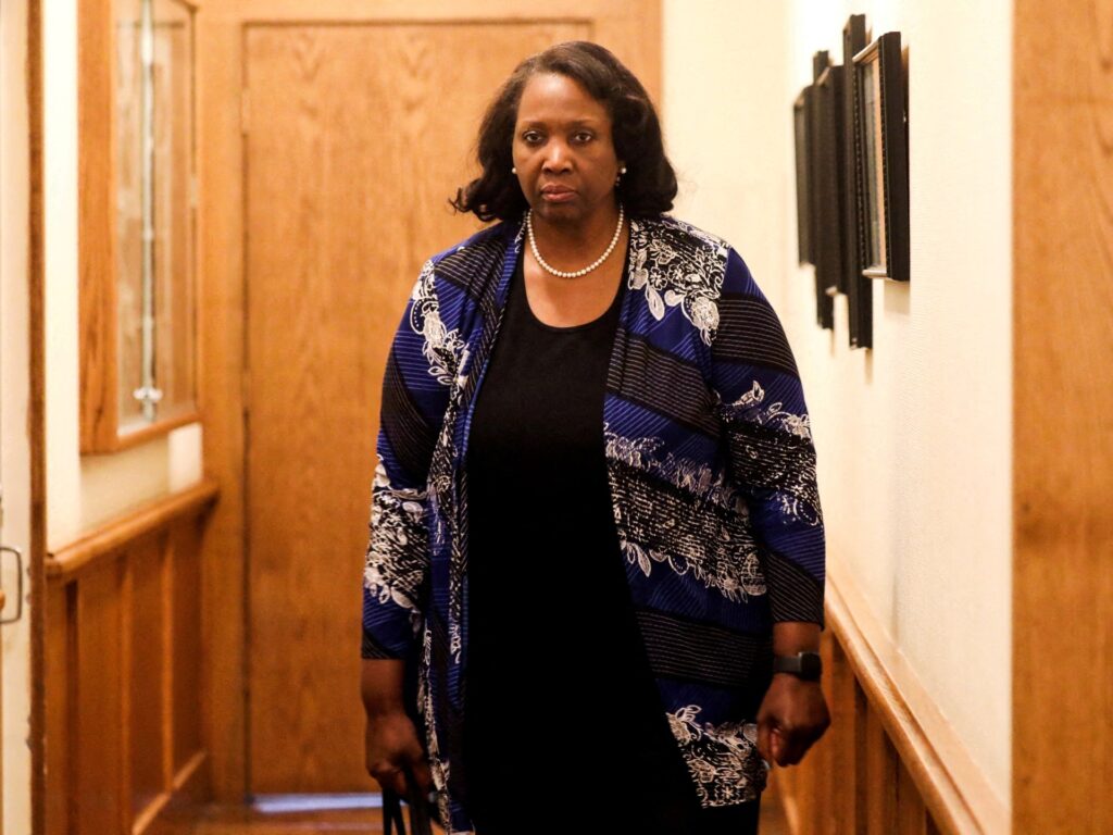 us-doj-asks-court-for-emergency-ruling-to-remove-cook-from-fed-board