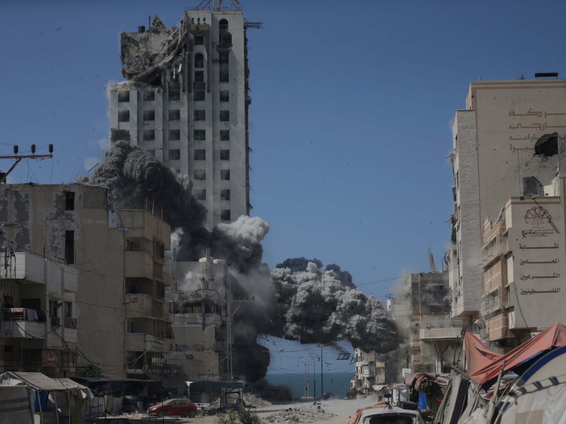 gaza-city-residents-forced-to-flee-as-israel-carries-out-intense-strikes