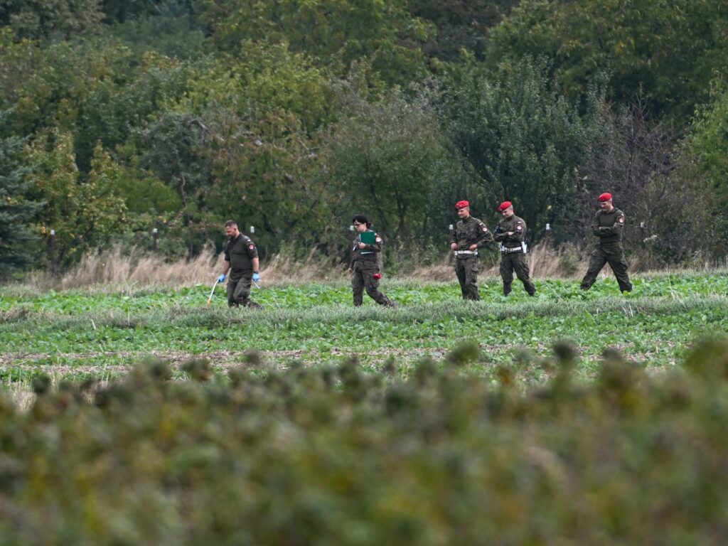 russia-ukraine-war:-list-of-key-events,-day-1,304