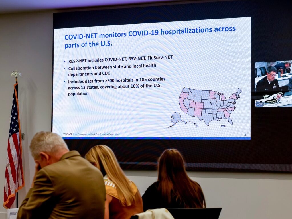 us-vaccine-advisory-panel-does-not-recommend-covid-jabs-for-all