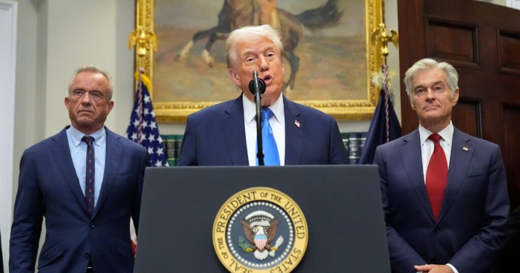 trump-urges-pregnant-women-to-avoid-tylenol-over-unproven-autism-risk