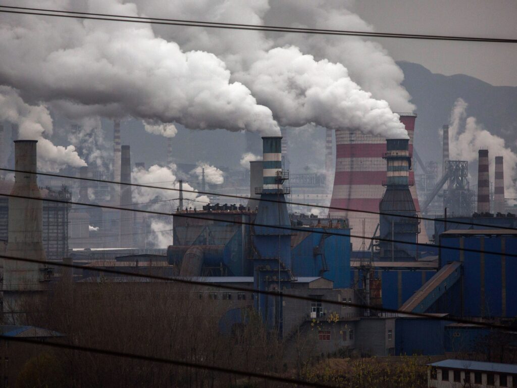 ‘underwhelming’:-china’s-new-climate-target-falls-far-short,-experts-say