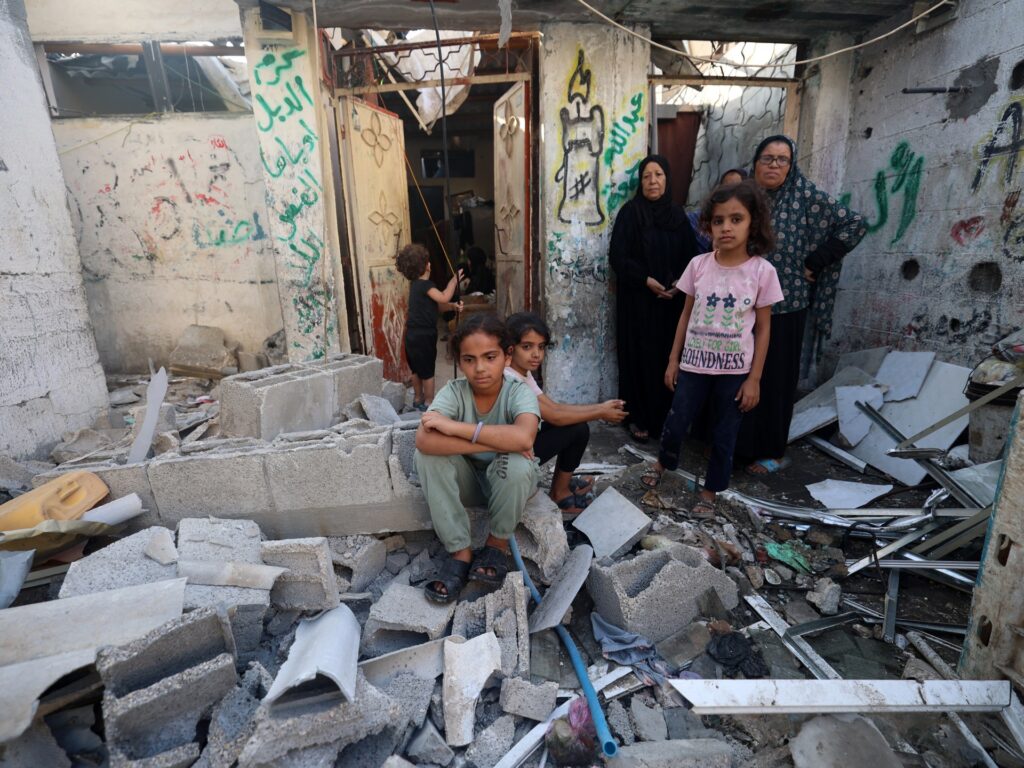 live:-israeli-attacks-follow-displaced-gaza-people,-8-killed-in-nuseirat