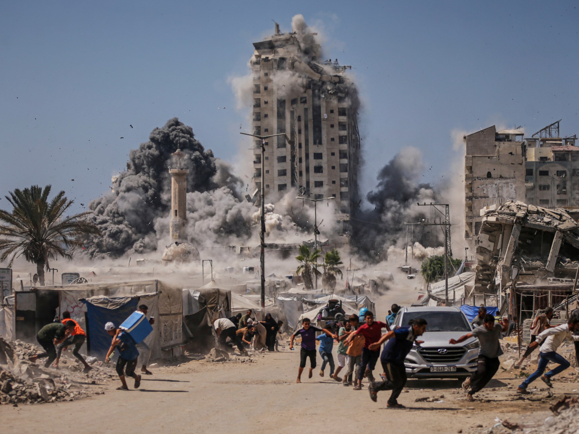 nearly-half-of-gaza-war-deaths-reported-in-areas-israel-called-‘safe’