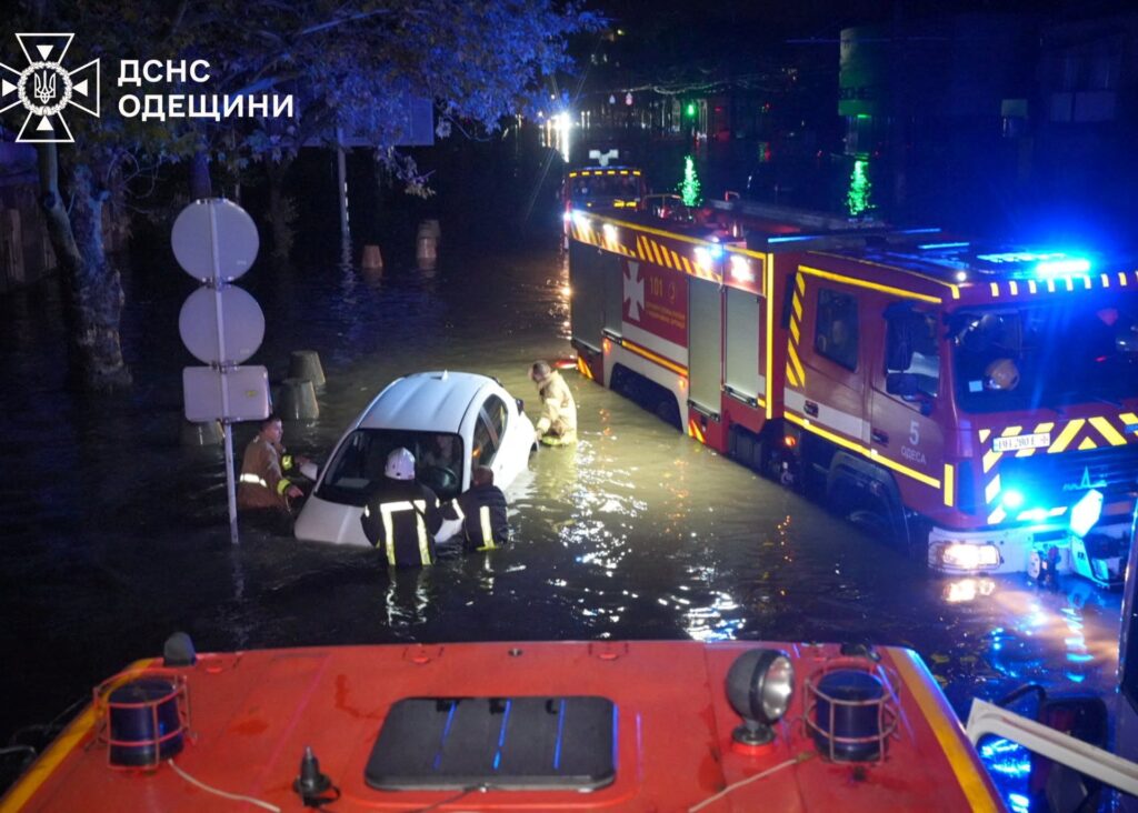 at-least-nine-dead-in-severe-weather-in-ukraine’s-odesa-as-war-rumbles-on