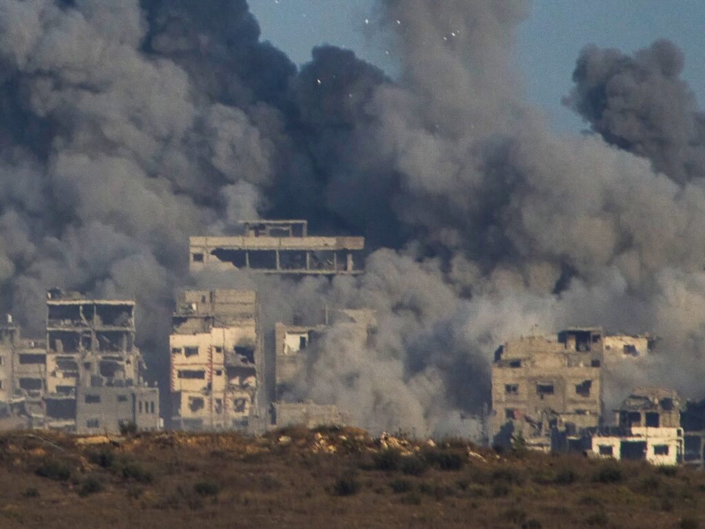 live:-aid-seekers-killed-in-gaza-as-egypt-hosts-israel,-hamas-officials