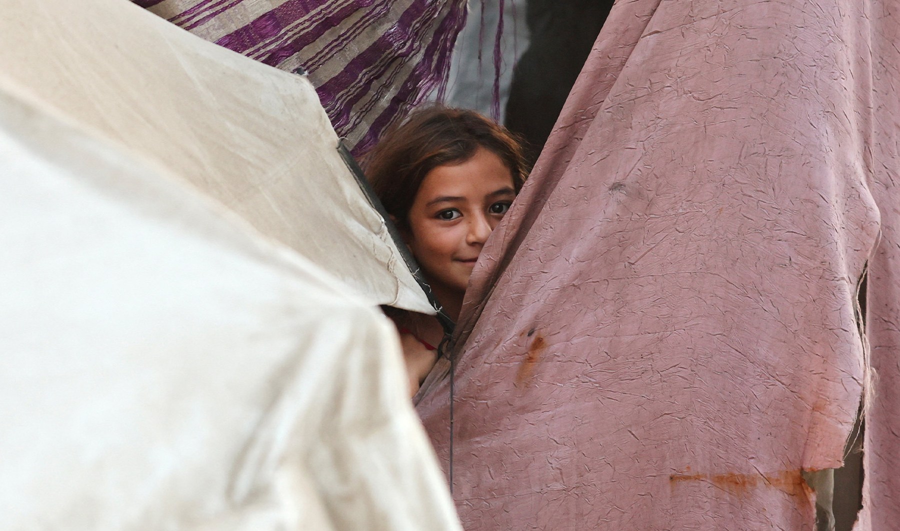 ‘it-feels-different-today’:-people-in-gaza-wake-to-the-news-of-a-ceasefire