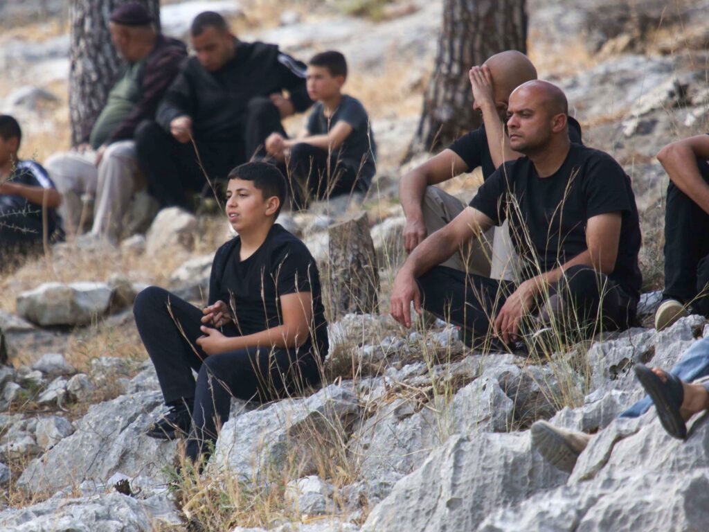 israeli-arson,-bulldozers-and-forced-labour-in-the-west-bank’s-tulkarem