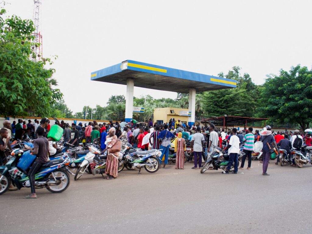 mali-fuel-crisis-spirals-amid-armed-group-blocking-supplies-to-capital