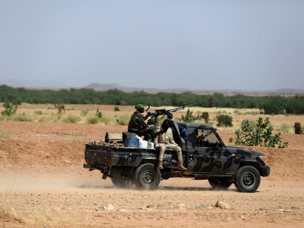 nigeria-‘welcomes-us-assistance’-to-fight-‘terrorism’-after-trump’s-threats