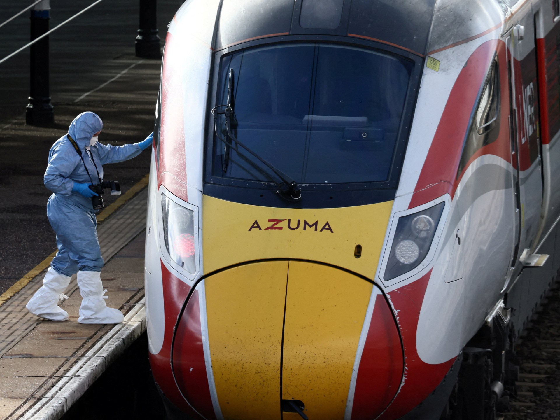 uk-train-stabbing-attack-–-how-it-unfolded-and-what-we-know-now
