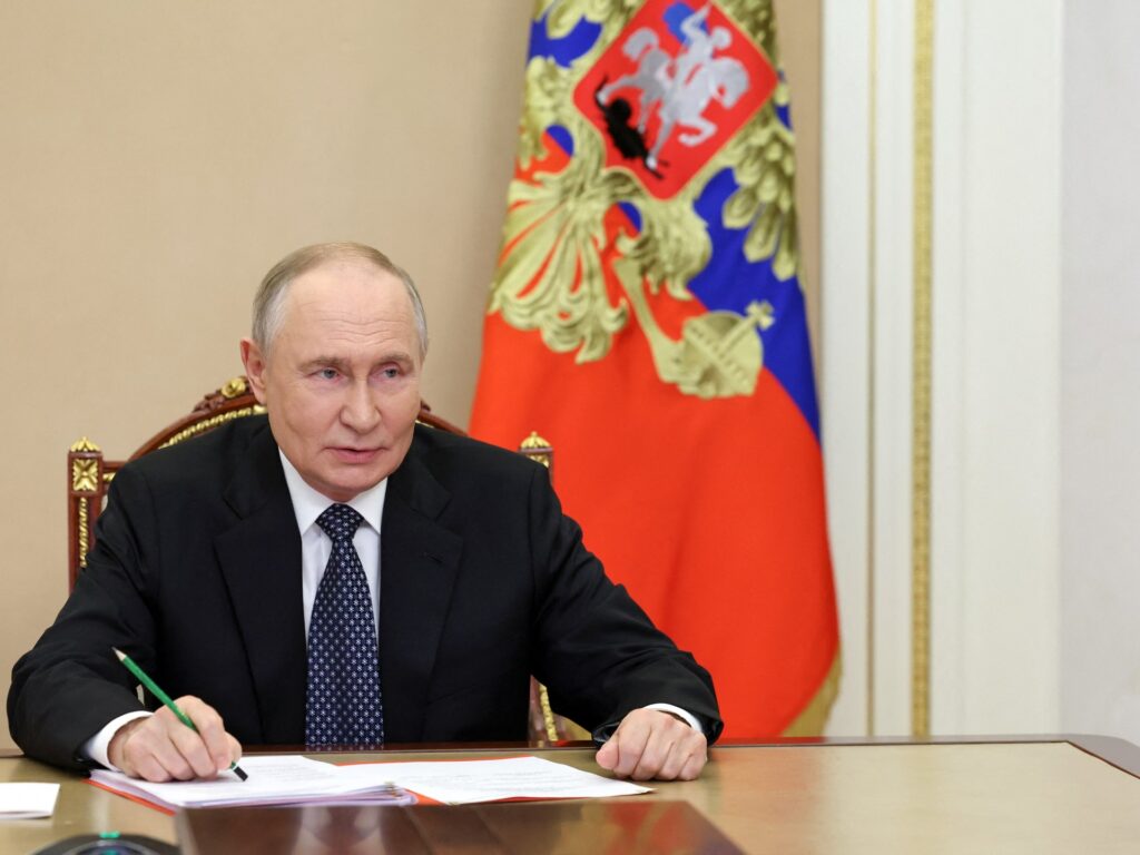 putin-orders-roadmap-for-russian-rare-earths-extraction-by-december