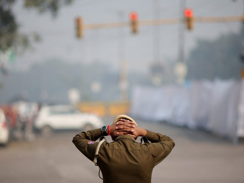 india-says-deadly-car-blast-was-‘terror’-attack-by-‘antinational-forces’