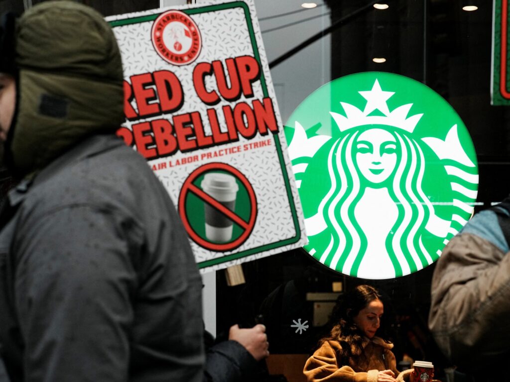 unionised-starbucks-workers-begin-‘open-ended’-us-strike