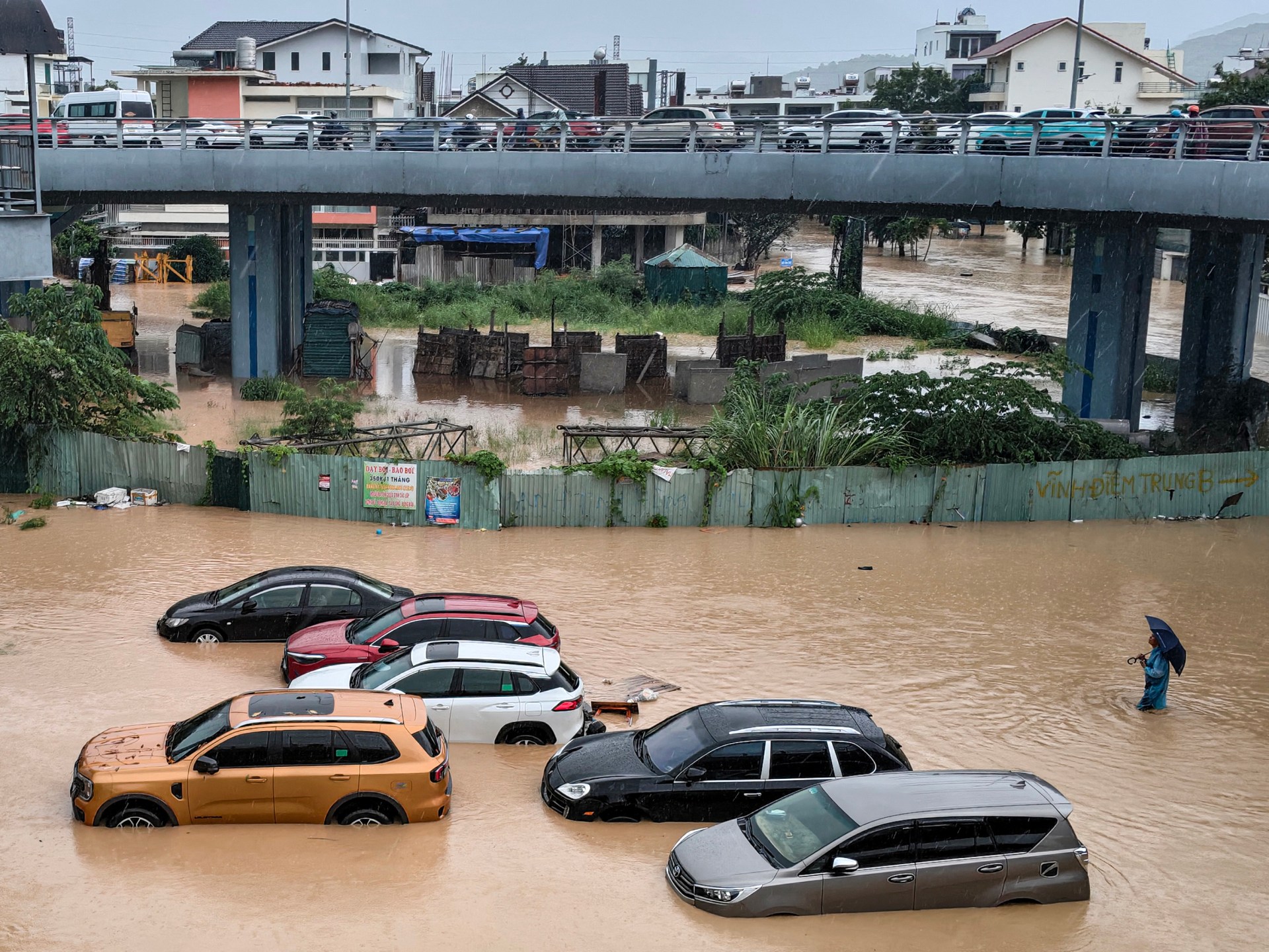 at-least-41-dead-as-heavy-rain,-flooding-and-landslides-hit-central-vietnam