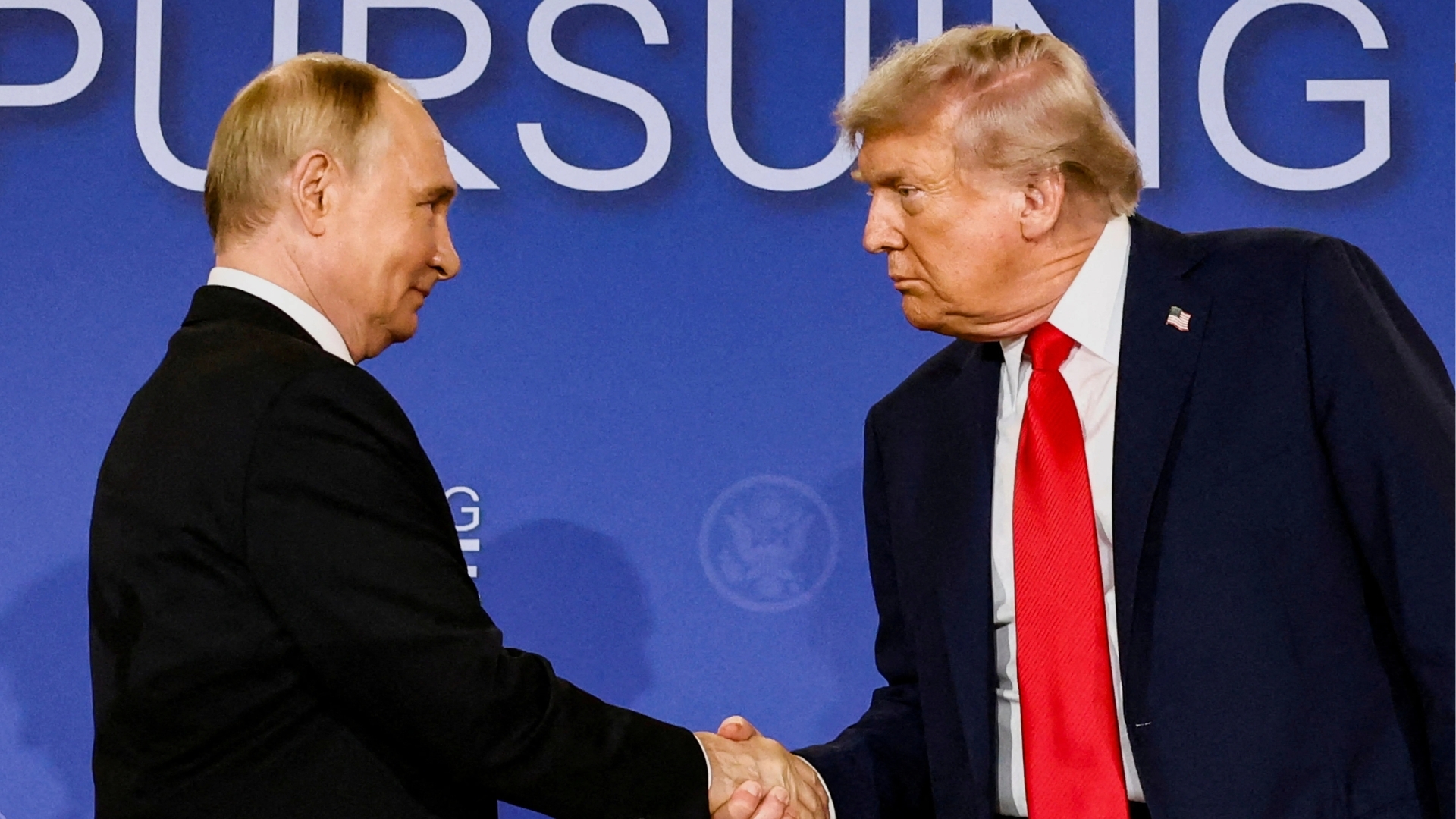 is-the-us-negotiating-away-ukraine’s-future-while-favouring-russia?