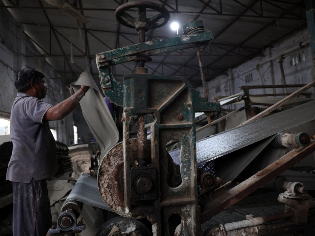indian-trade-unions-oppose-new-labour-codes,-call-for-demonstrations