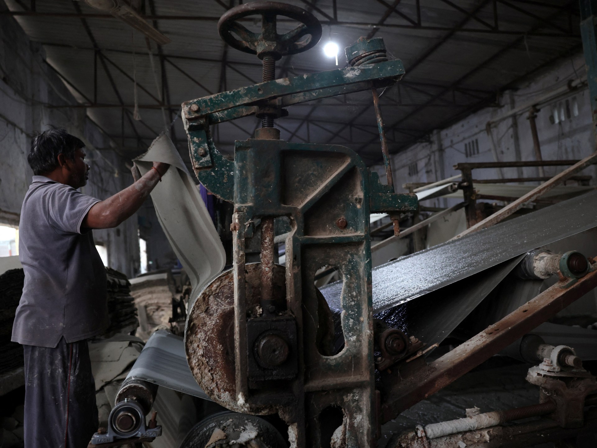 indian-trade-unions-oppose-new-labour-codes,-call-for-demonstrations