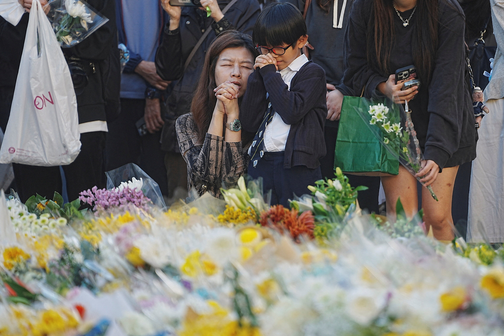 hong-kong-says-deficient-netting-spread-deadly-wang-fuk-blaze