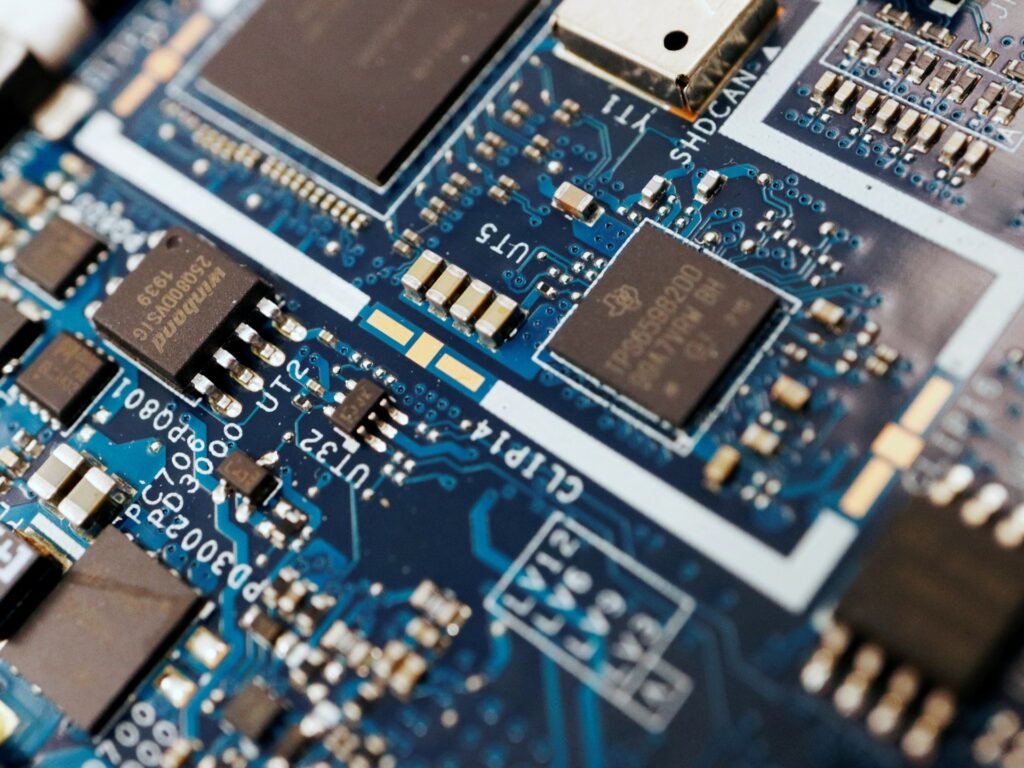 us-senators-unveil-bill-to-keep-trump-from-allowing-ai-chip-sales-to-china