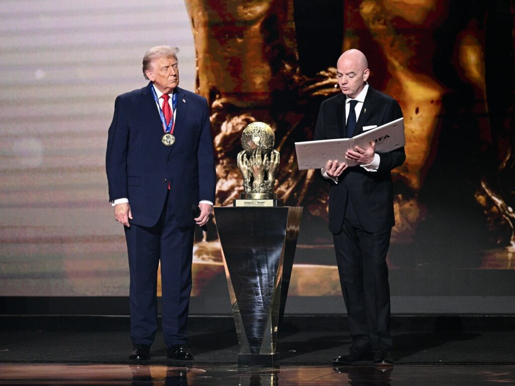 trump-wins-fifa’s-new-peace-prize