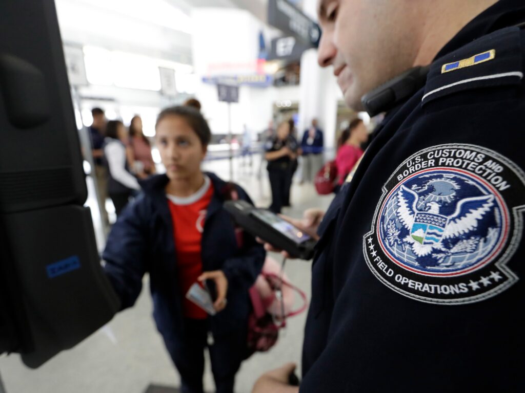 us-plans-to-ask-visitors-to-share-5-years-of-social-media-history-to-enter