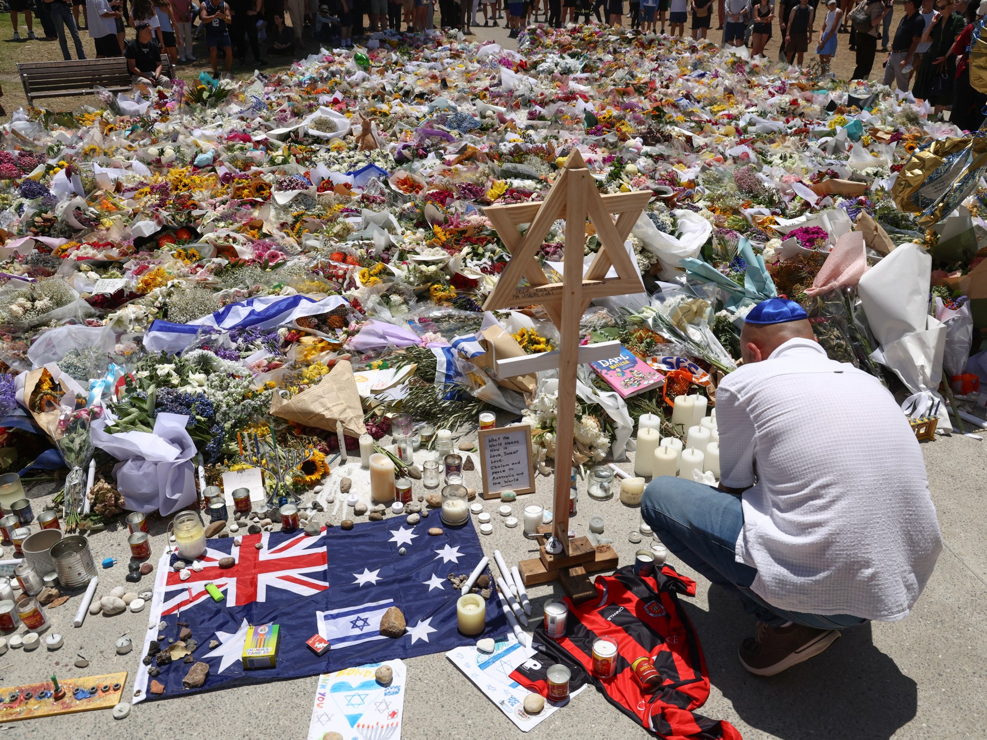 ‘no-evidence’-australia’s-bondi-gunmen-trained-in-the-philippines:-official
