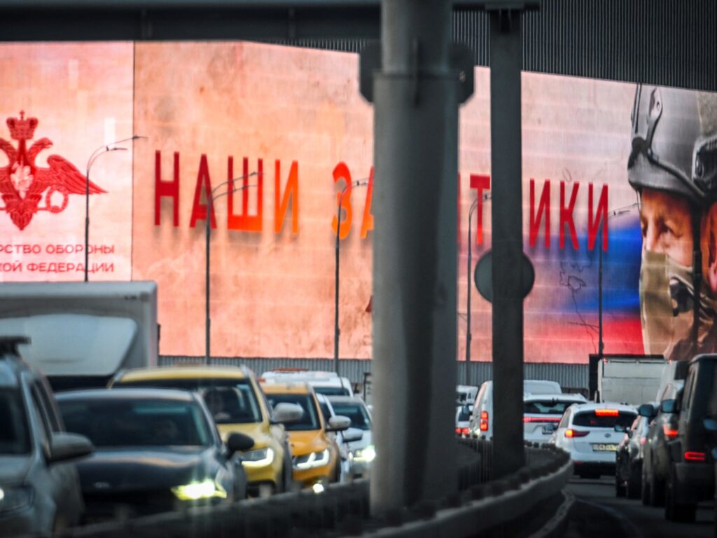 three-people-killed-in-explosion-in-moscow:-russian-investigators