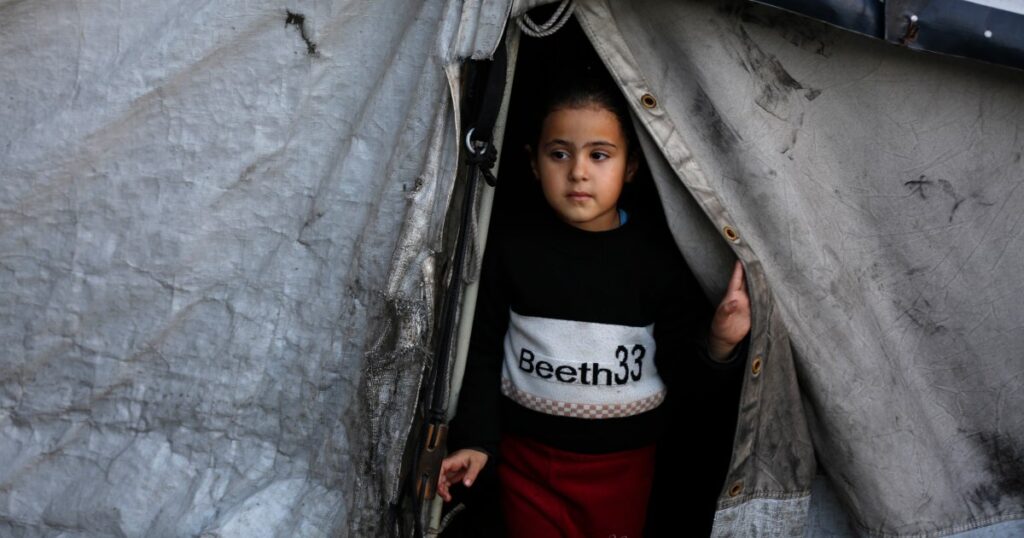 live:-israel’s-ban-on-37-aid-groups-kicks-in,-gaza-starts-2026-with-despair