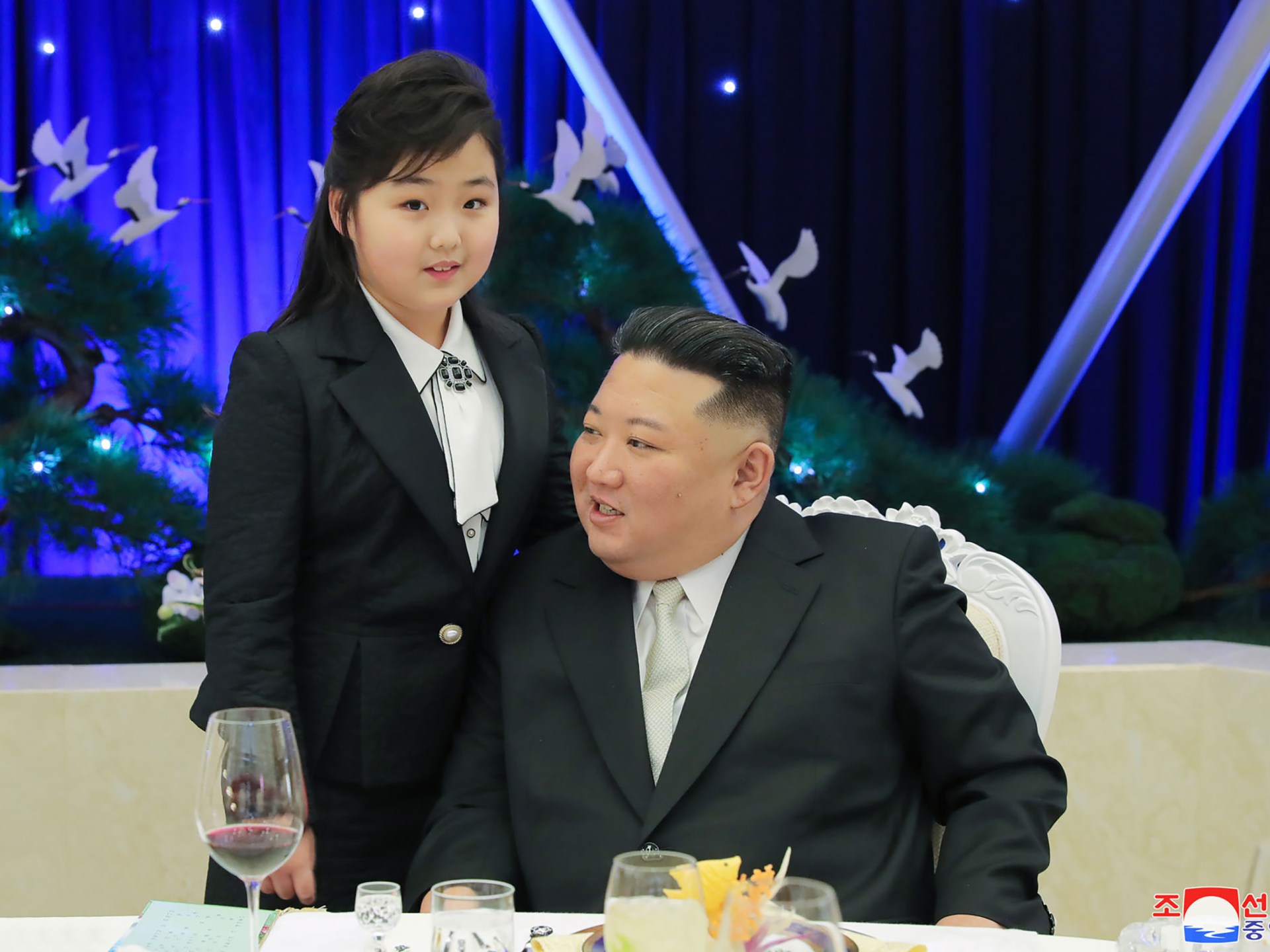 kim-jong-un’s-potential-heir-makes-public-visit-to-n-korean-founder’s-tomb