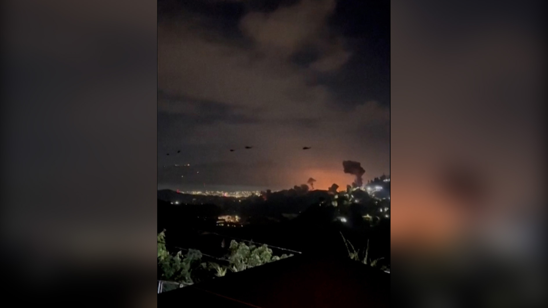 helicopters-seen-over-venezuelan-capital-as-explosions-rock-city
